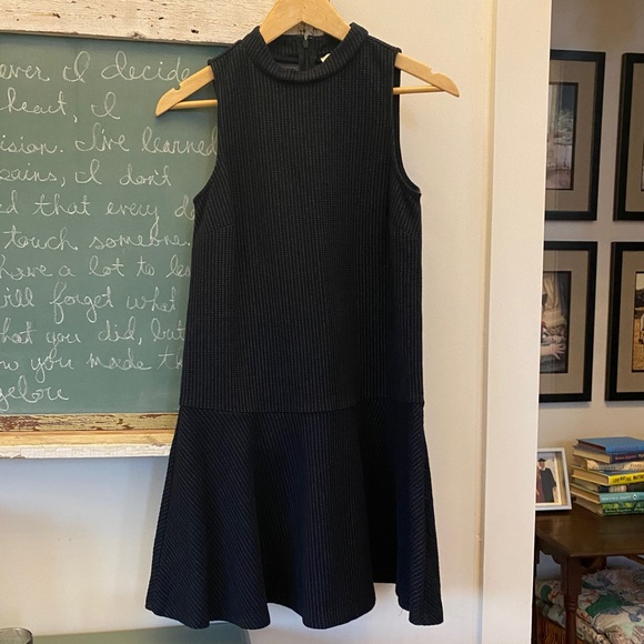 LOFT Mock Neck Drop Waist Dress Sz Small - Picture 3 of 6